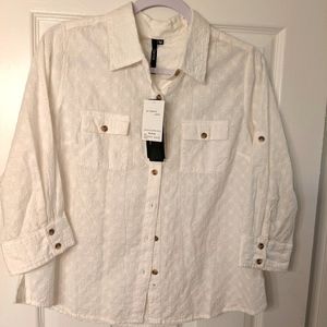 Embroidery detail white shirt with buttons